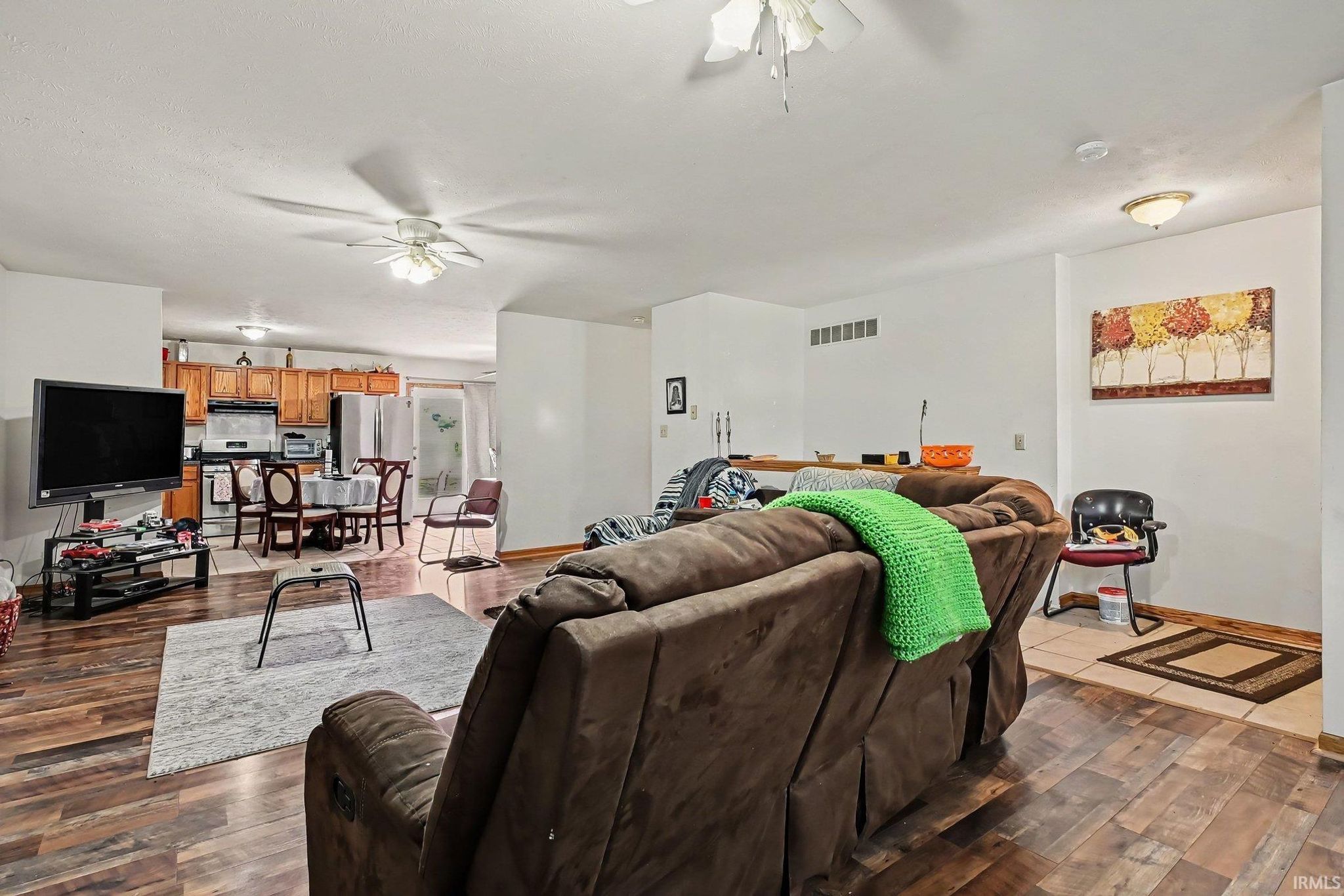 Image of 18185 SCARBOROUGH Lane
