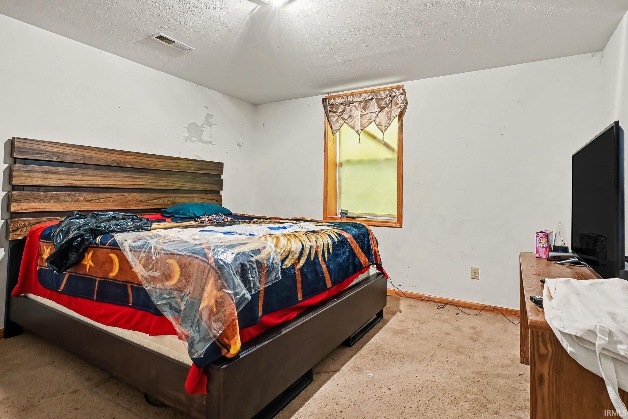 Image of 18185 SCARBOROUGH Lane