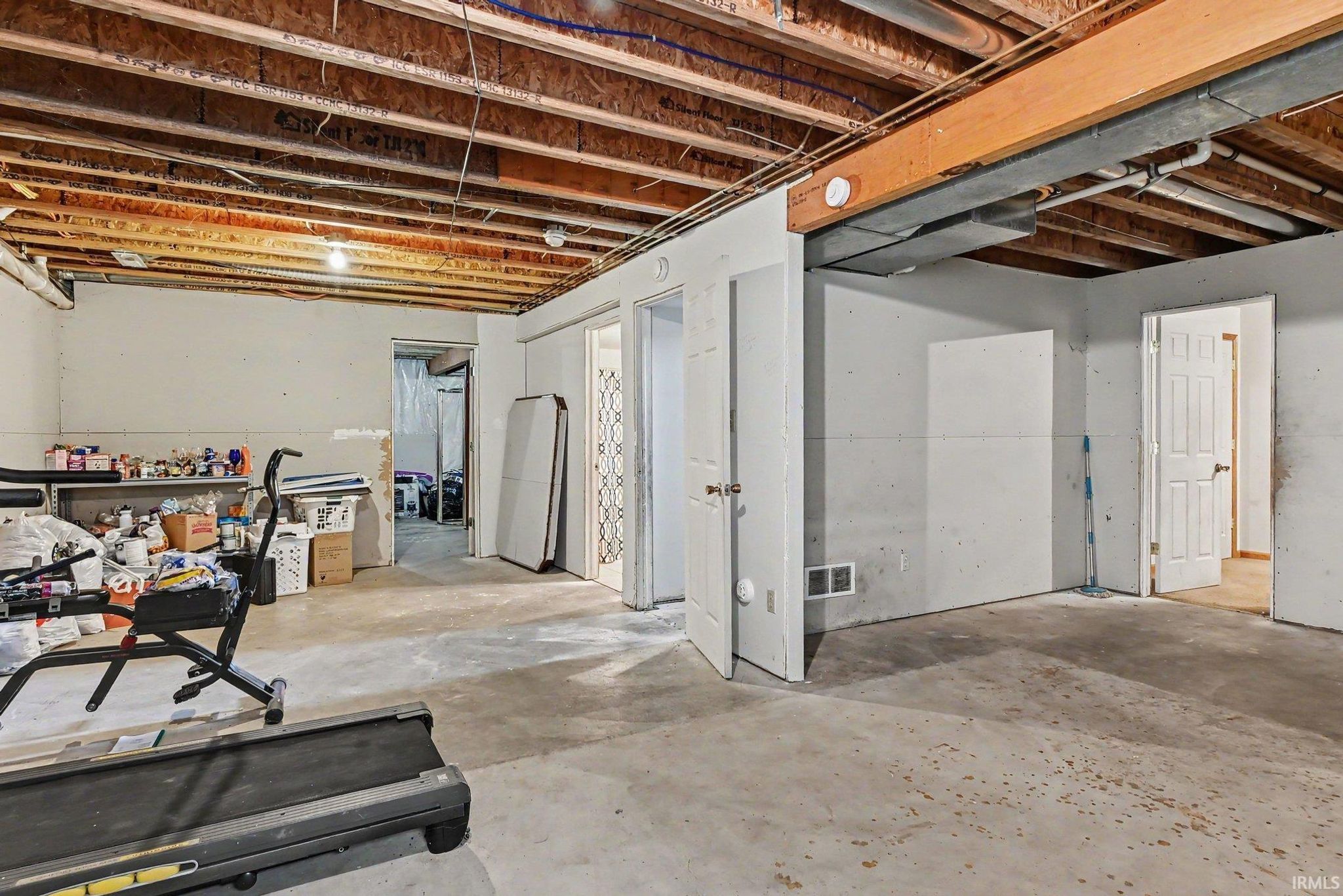 Image of 18185 SCARBOROUGH Lane
