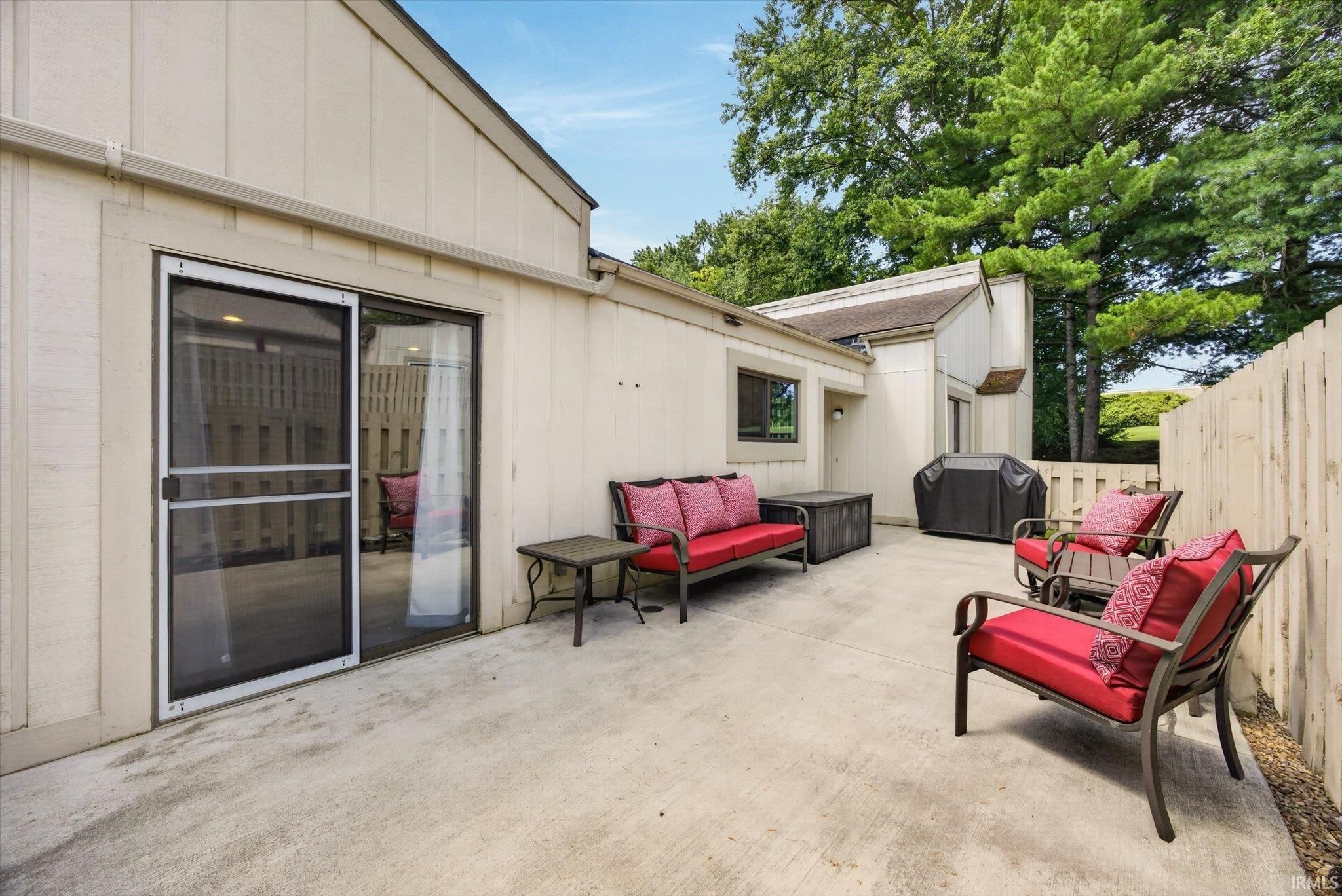 Image of 9126 S Greenridge Lane