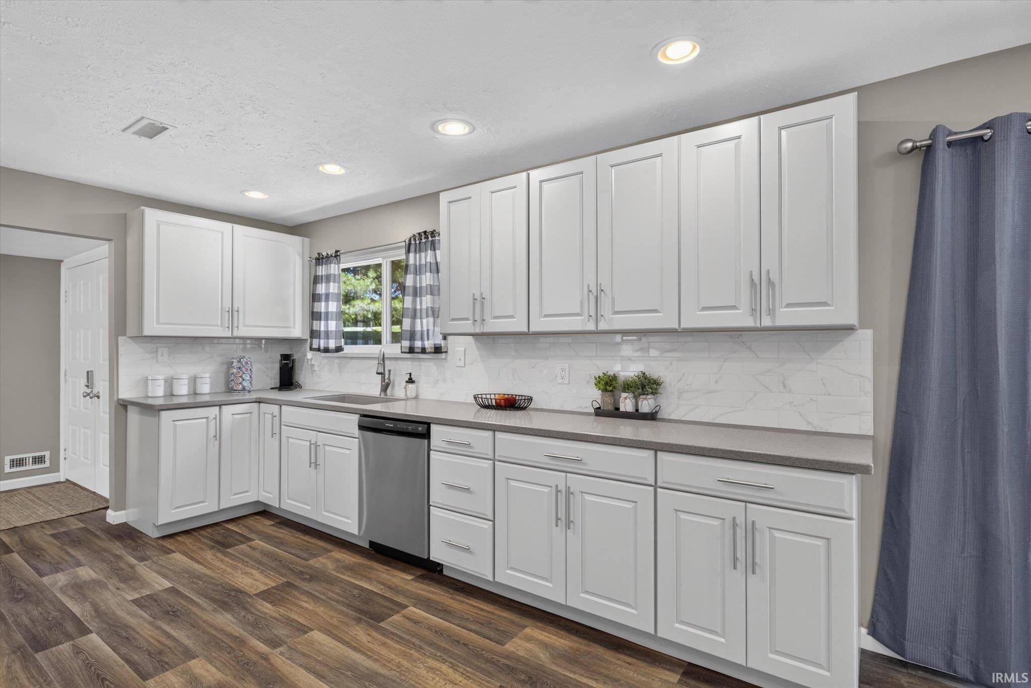 Image of 9126 S Greenridge Lane