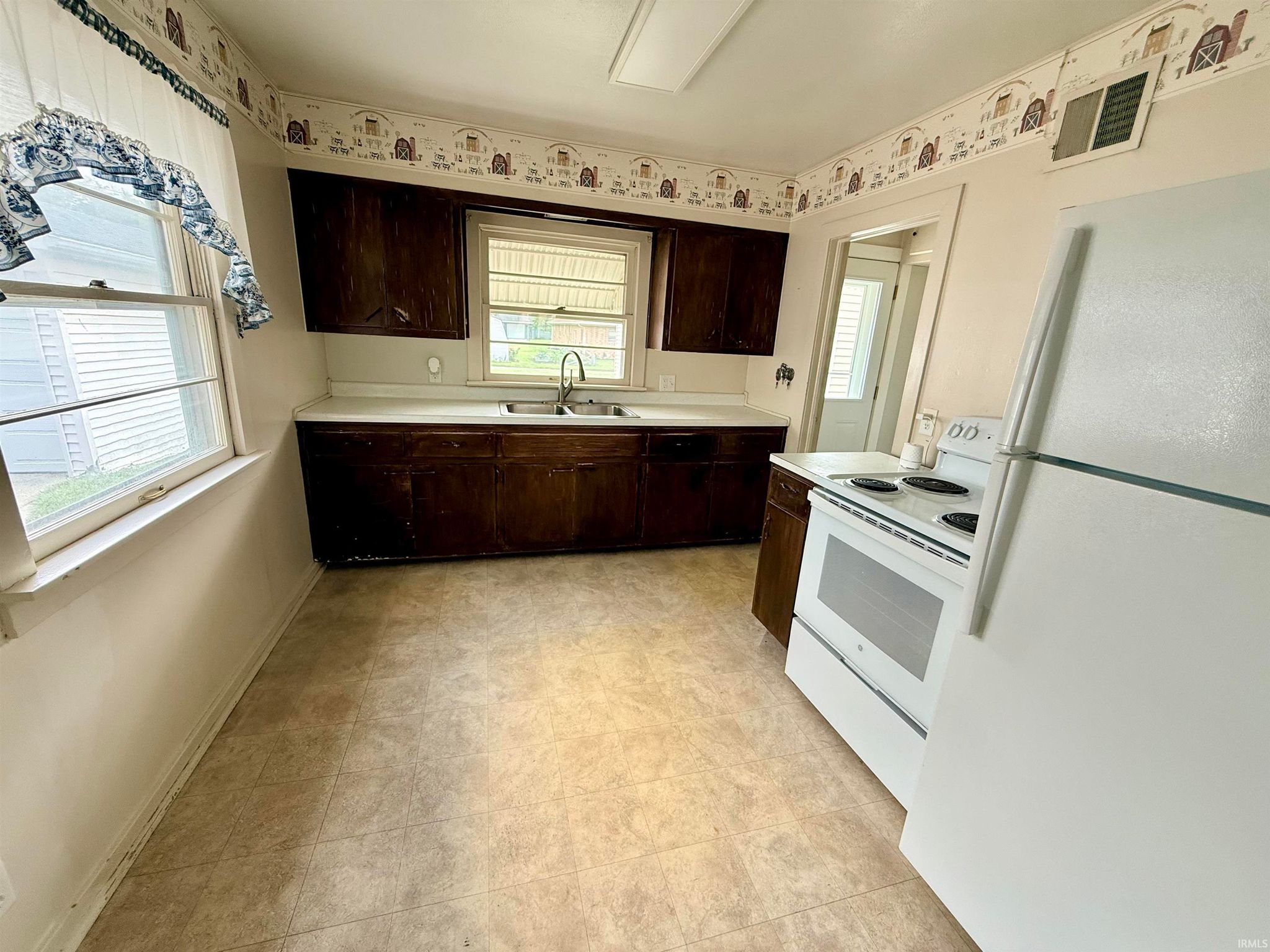 Image of 1063 Russell Street