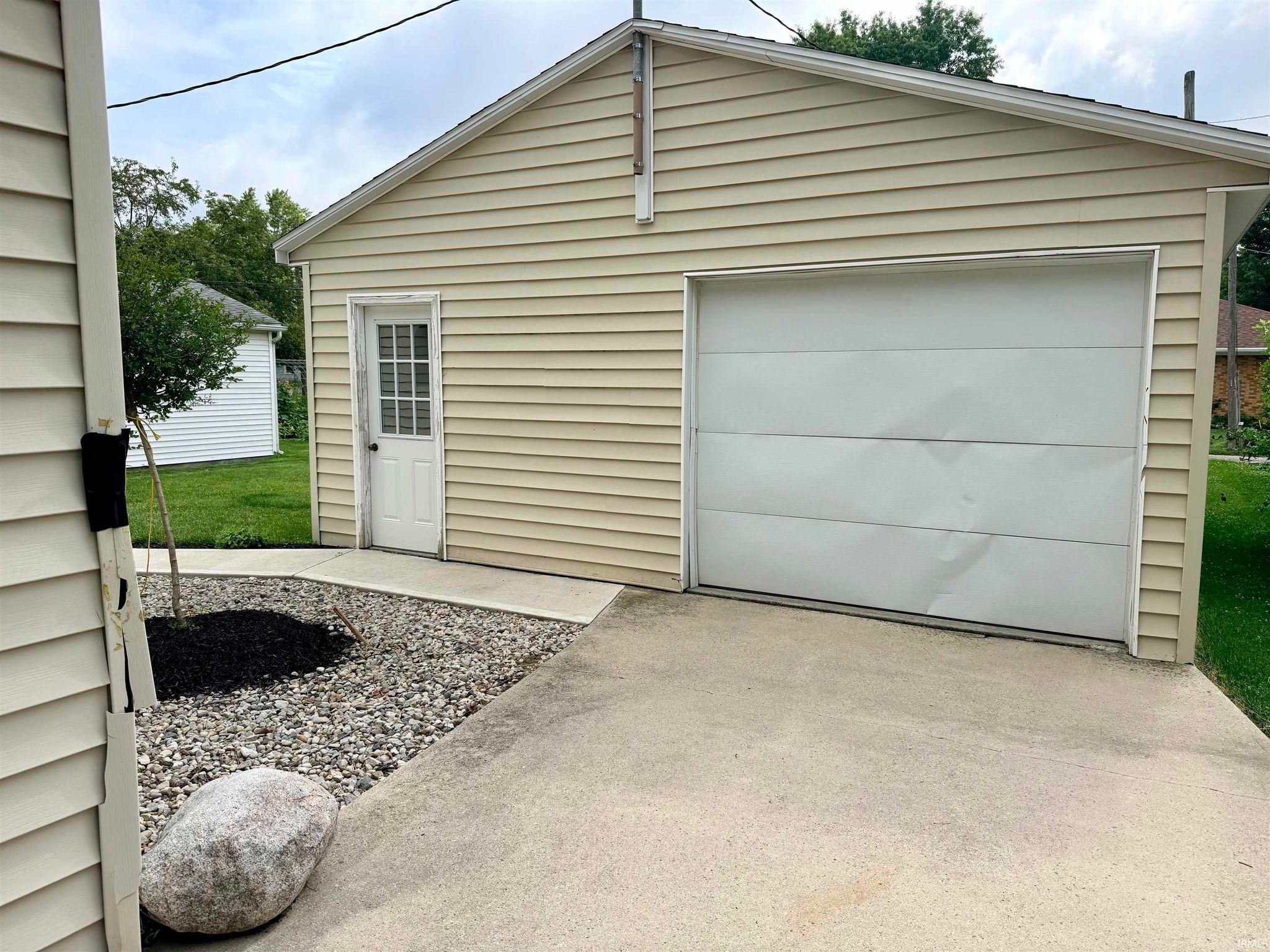 Image of 1063 Russell Street